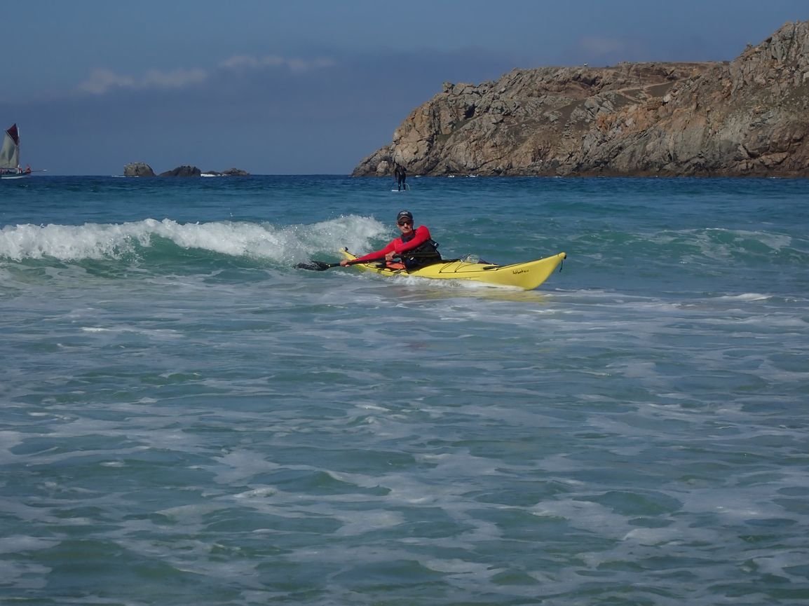 Stage kayak de mer 3 jours : surf et esquimautage